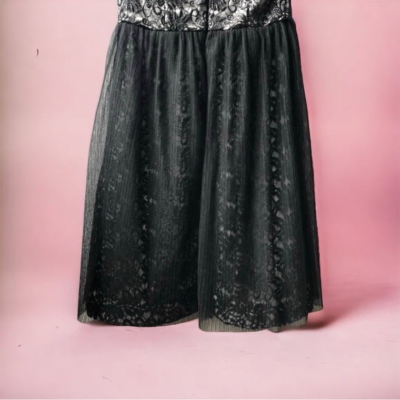 French Connection Size 0 - Picture 8 of 9